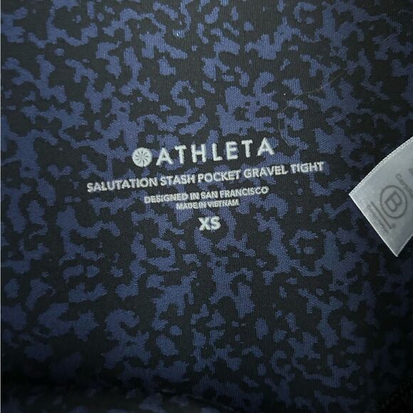Athleta Salutation Stash Pocket Gravel Tight - Picture 4 of 9